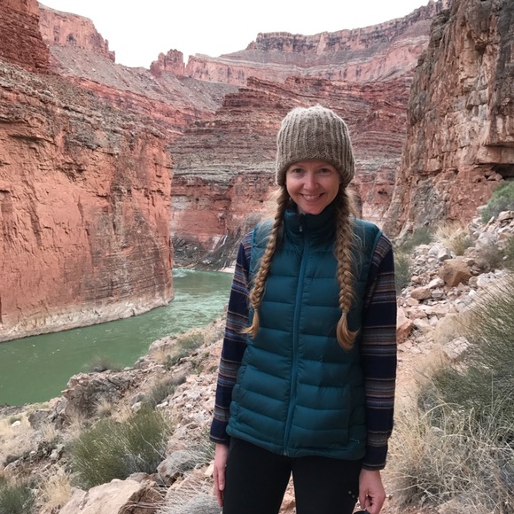 Meet your Posher, Larkin - Picture 2 of 2